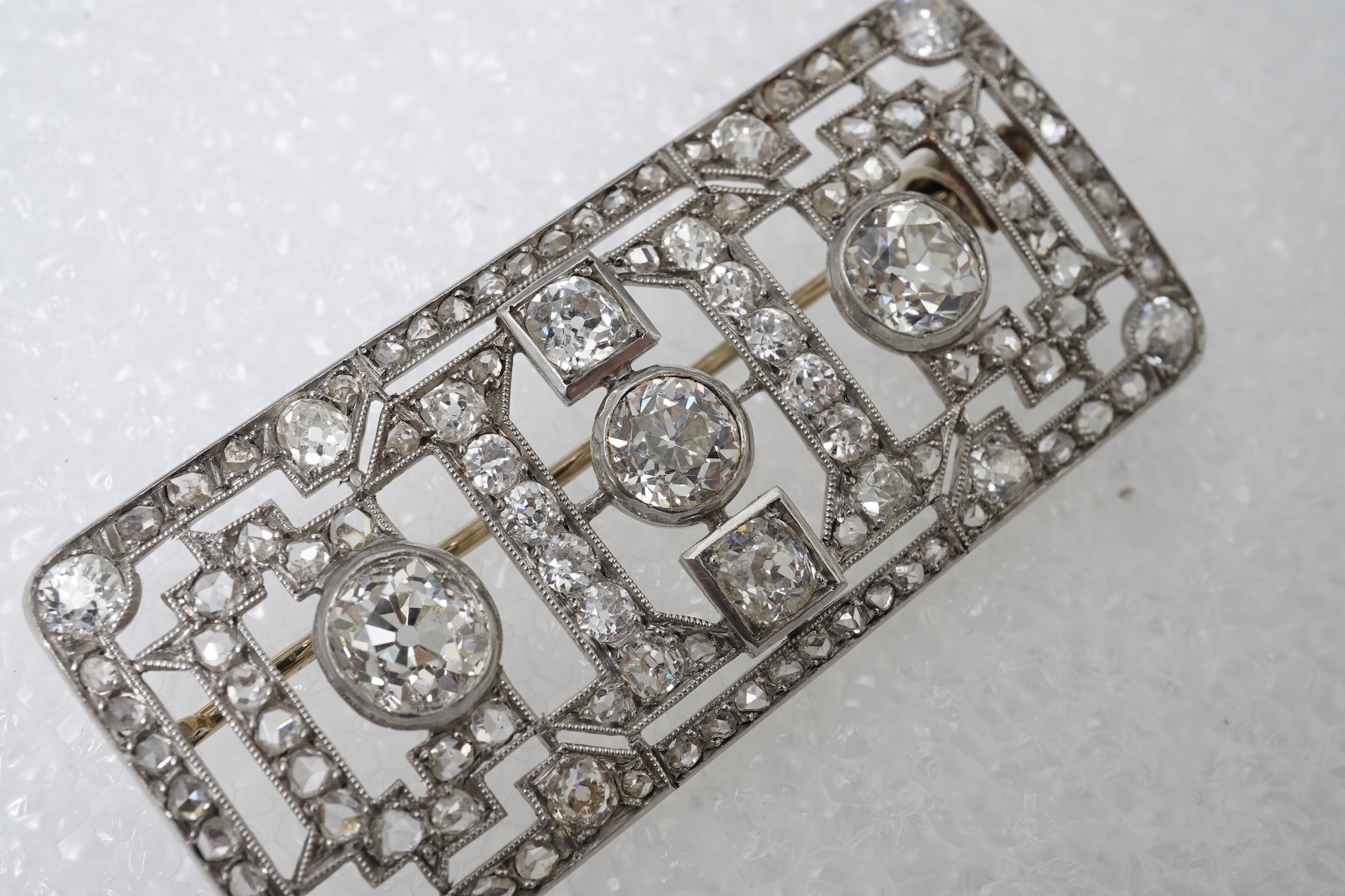 An attractive Art Deco diamond brooch, France, 1920s
